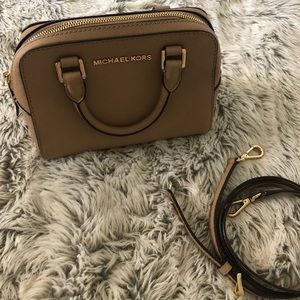 Michael Kors Beige Optional Crossbody Small Bag